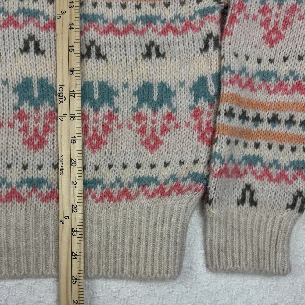 Closed alpaca blend